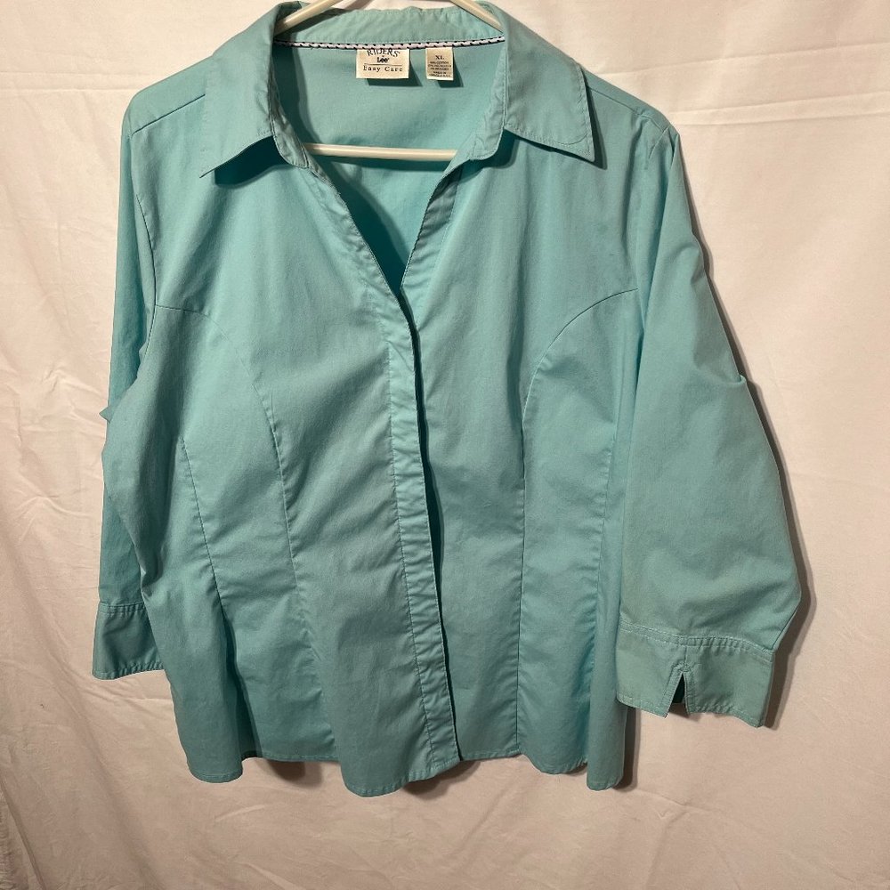 Riders by Lee Womans 3/4 length sleeve. Robins egg blue